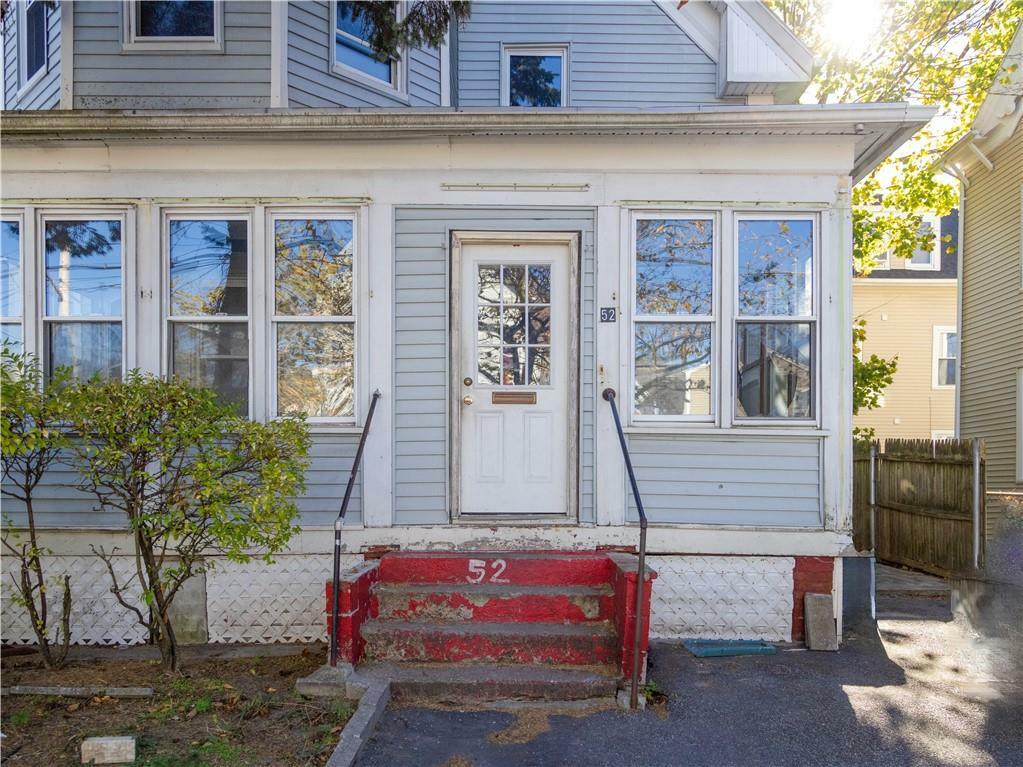 Property Photo:  52 Glenham Street  RI 02907 