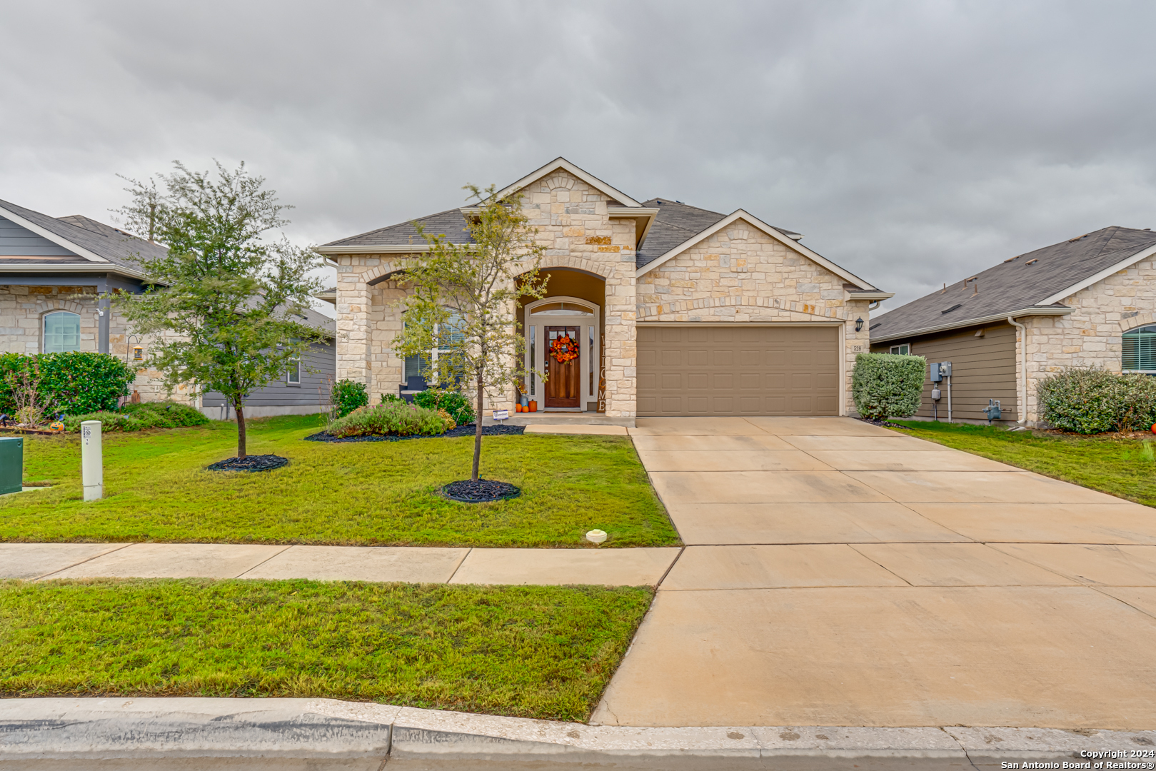 Property Photo:  528 Mallow Dr  TX 78130 