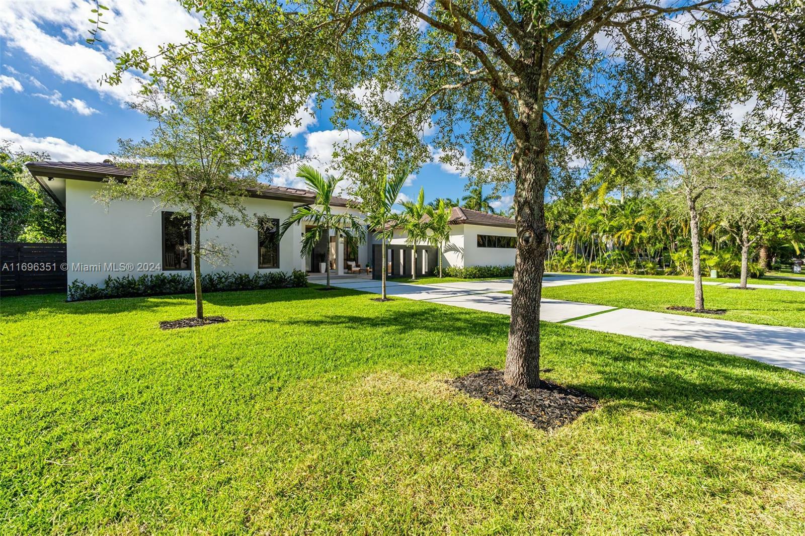 Property Photo:  17214 SW 92nd Ave  FL 33157 