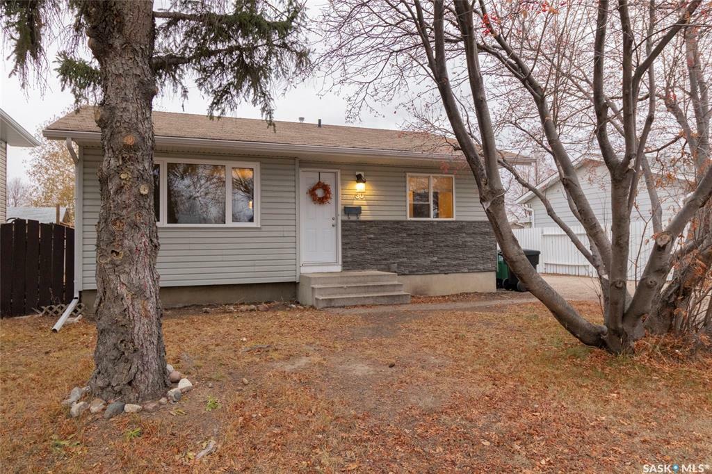 30 Galbraith Crescent  Saskatoon SK S7M 4H1 photo