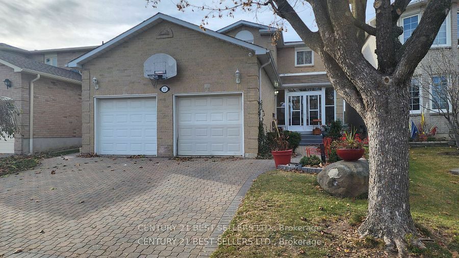 Photo de la propriété:  353 Hollymount Dr  ON L5R 1V7 