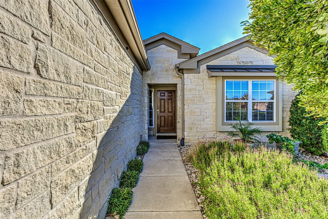 Property Photo:  421 Fort Griffin Trail  TX 78633 