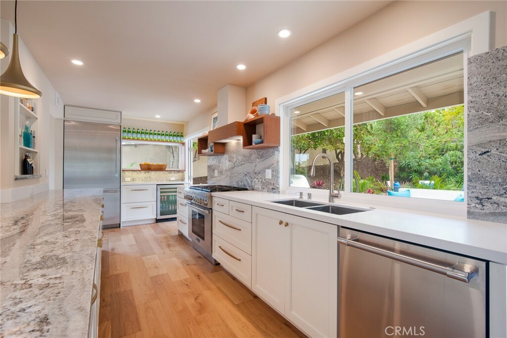 1218 Keel Drive  Corona Del Mar CA 92625 photo