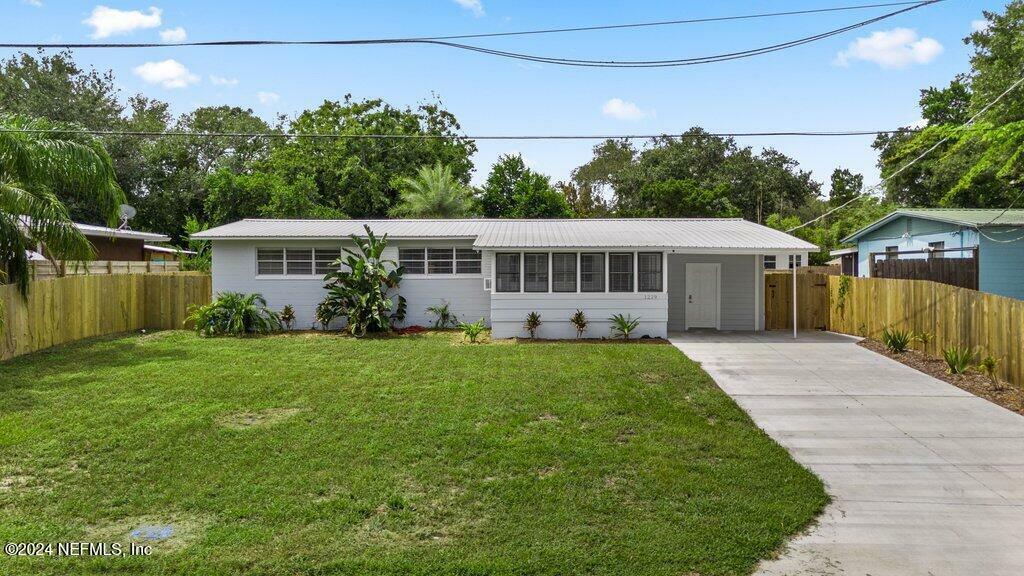 Property Photo:  1229 Hernandez Boulevard  FL 32080 