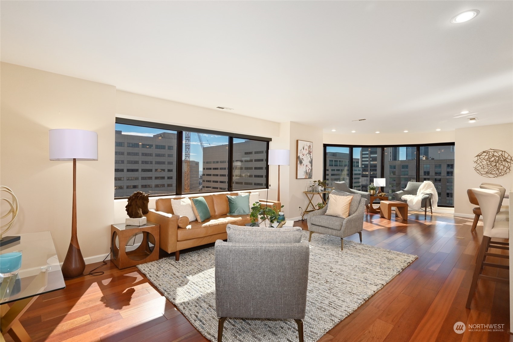 Property Photo:  1301 Spring Street 15D  WA 98104 