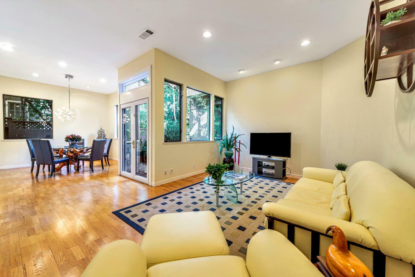 Property Photo:  722 Creek Drive  CA 94025 