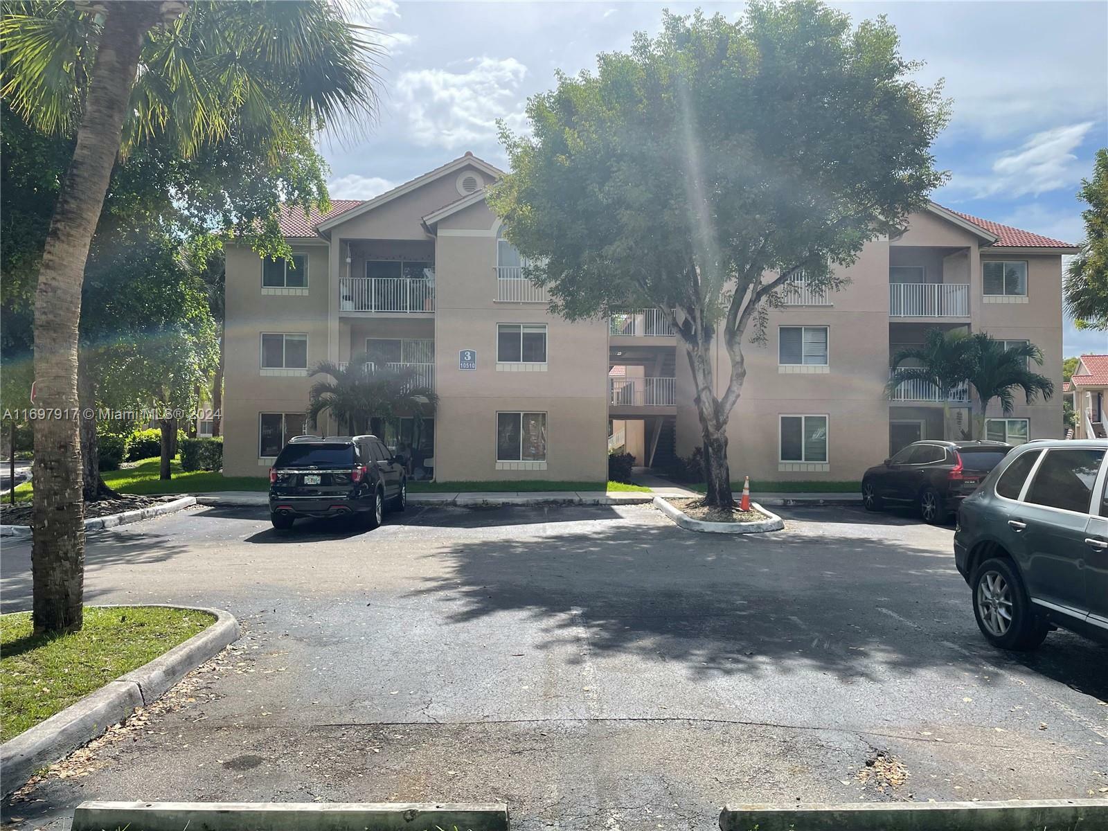 Property Photo:  10510 SW 157th Ct 304  FL 33196 