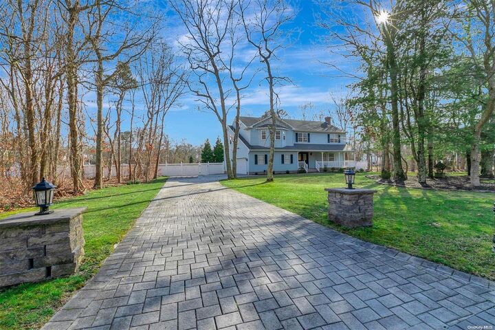 3 Cotton Tail Court  Shirley NY 11967 photo