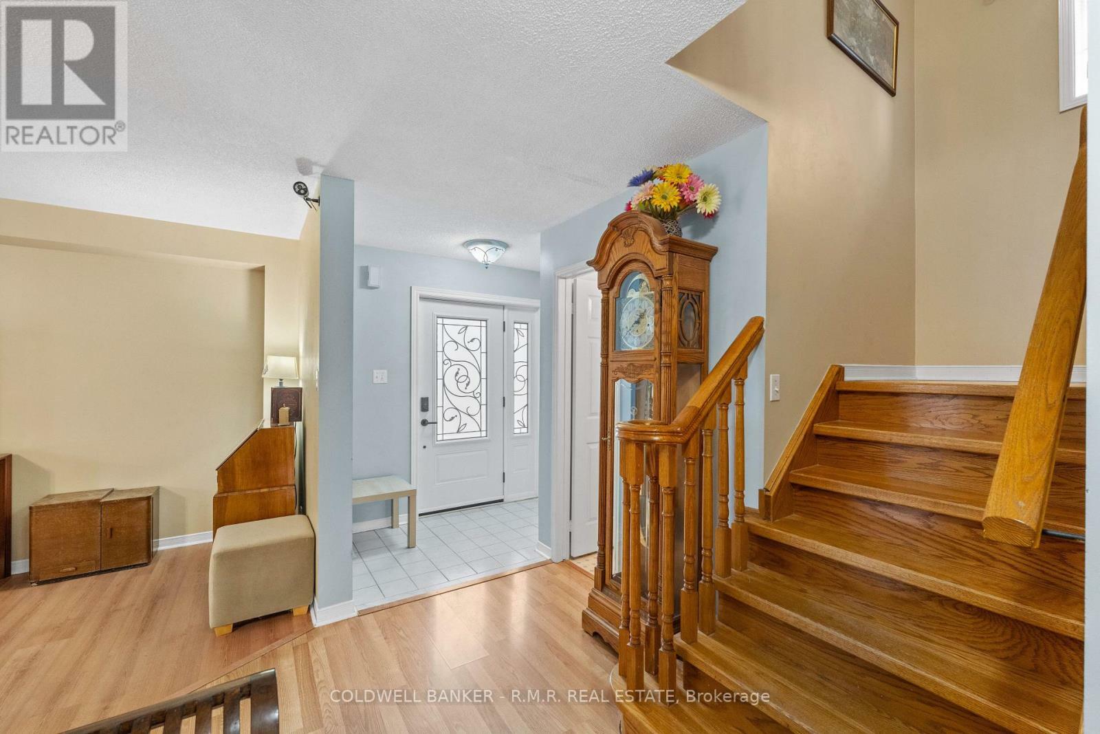 Property Photo:  24 Carrick Avenue  ON L4P 3R4 