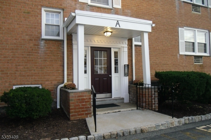 Property Photo:  565 Grove St A8  NJ 07013 