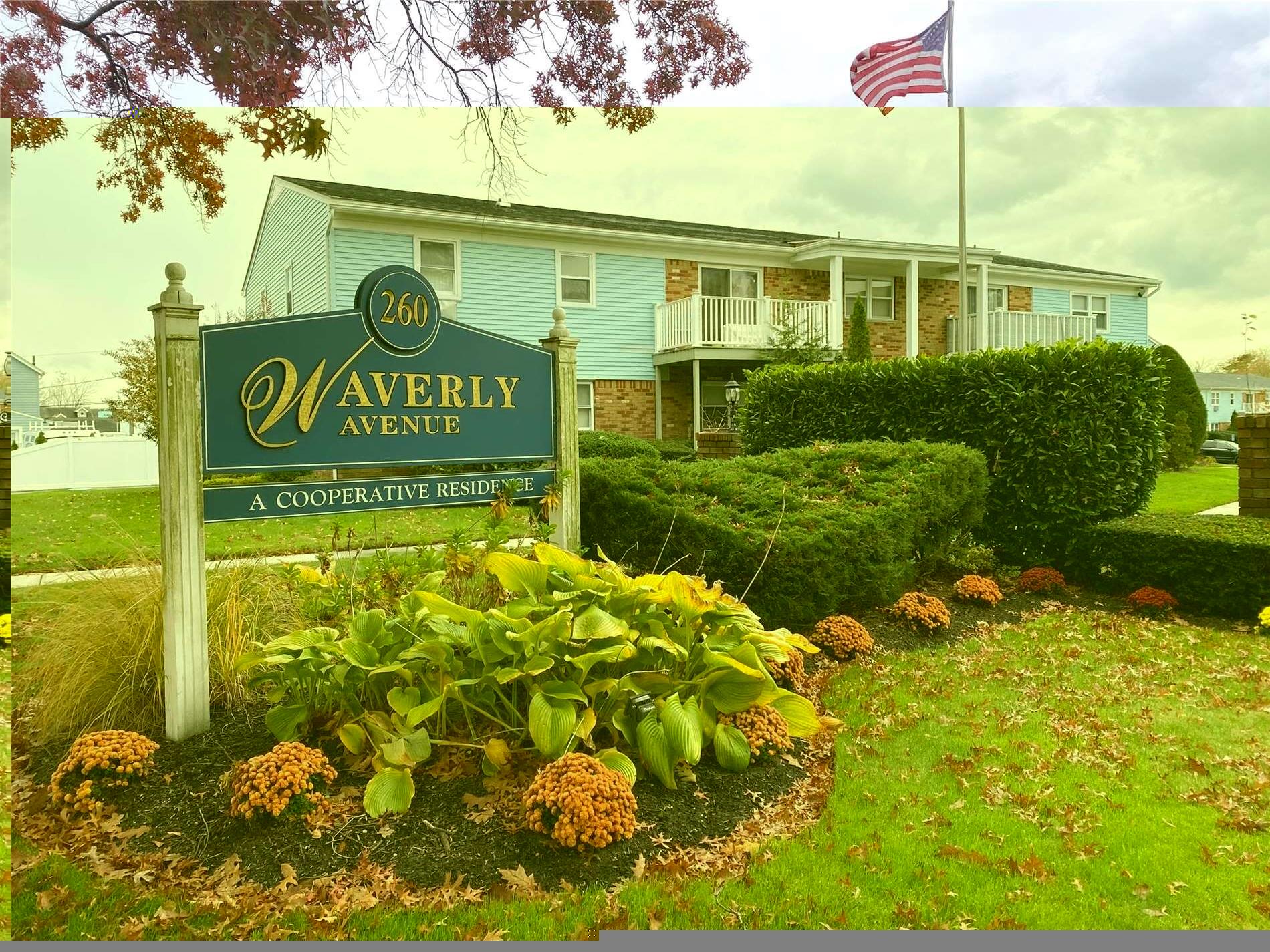 Property Photo: 260-4 Waverly Avenue 4 NY 11772
