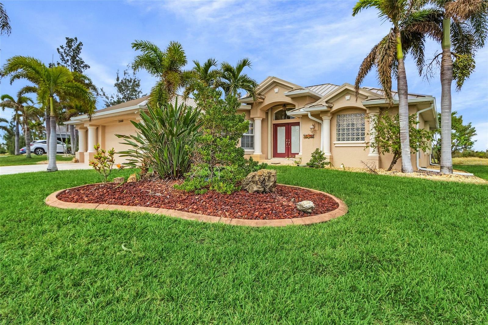 Property Photo:  15460 Longview Road  FL 33981 