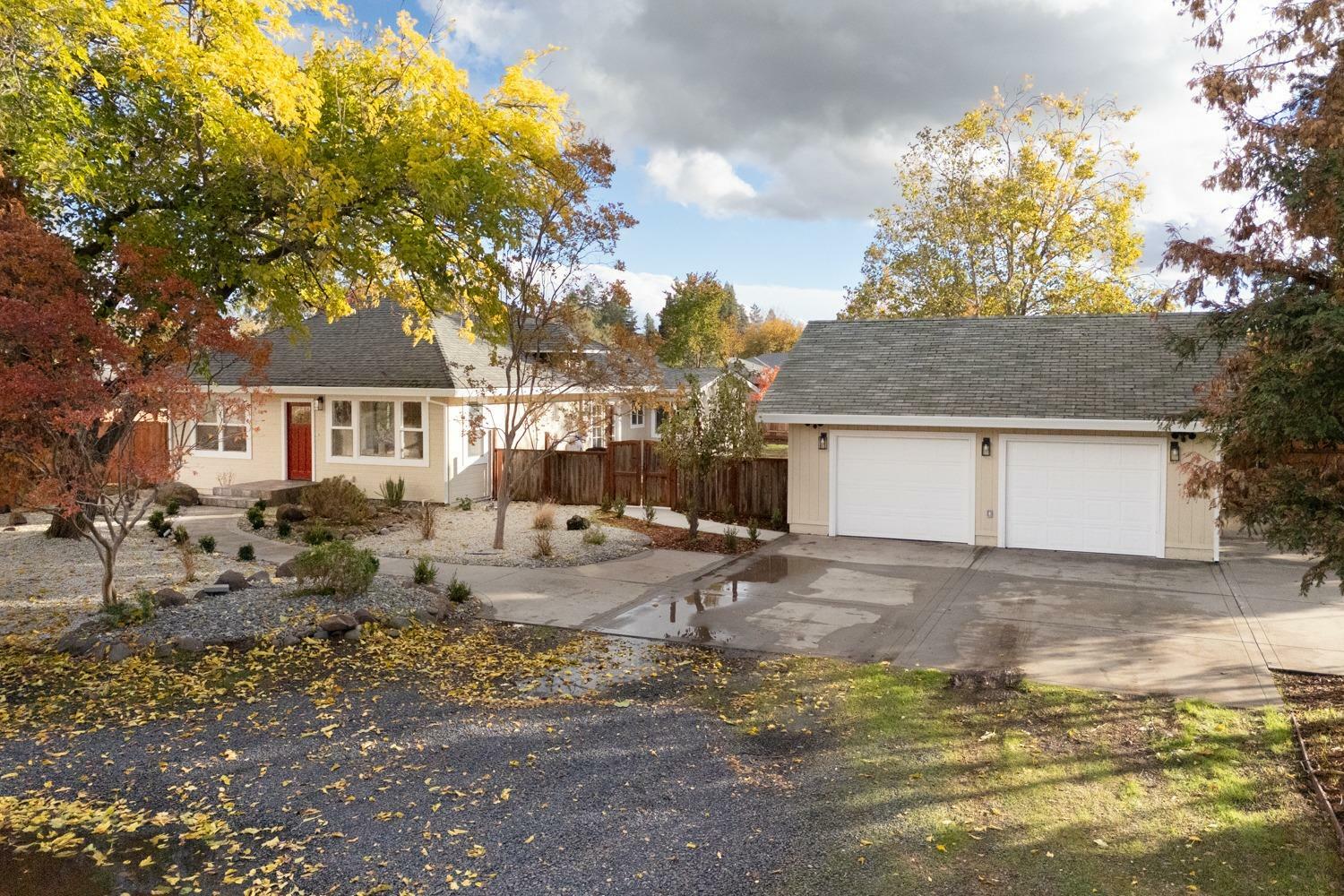 Property Photo: 19 Kinswood Lane CA 95973