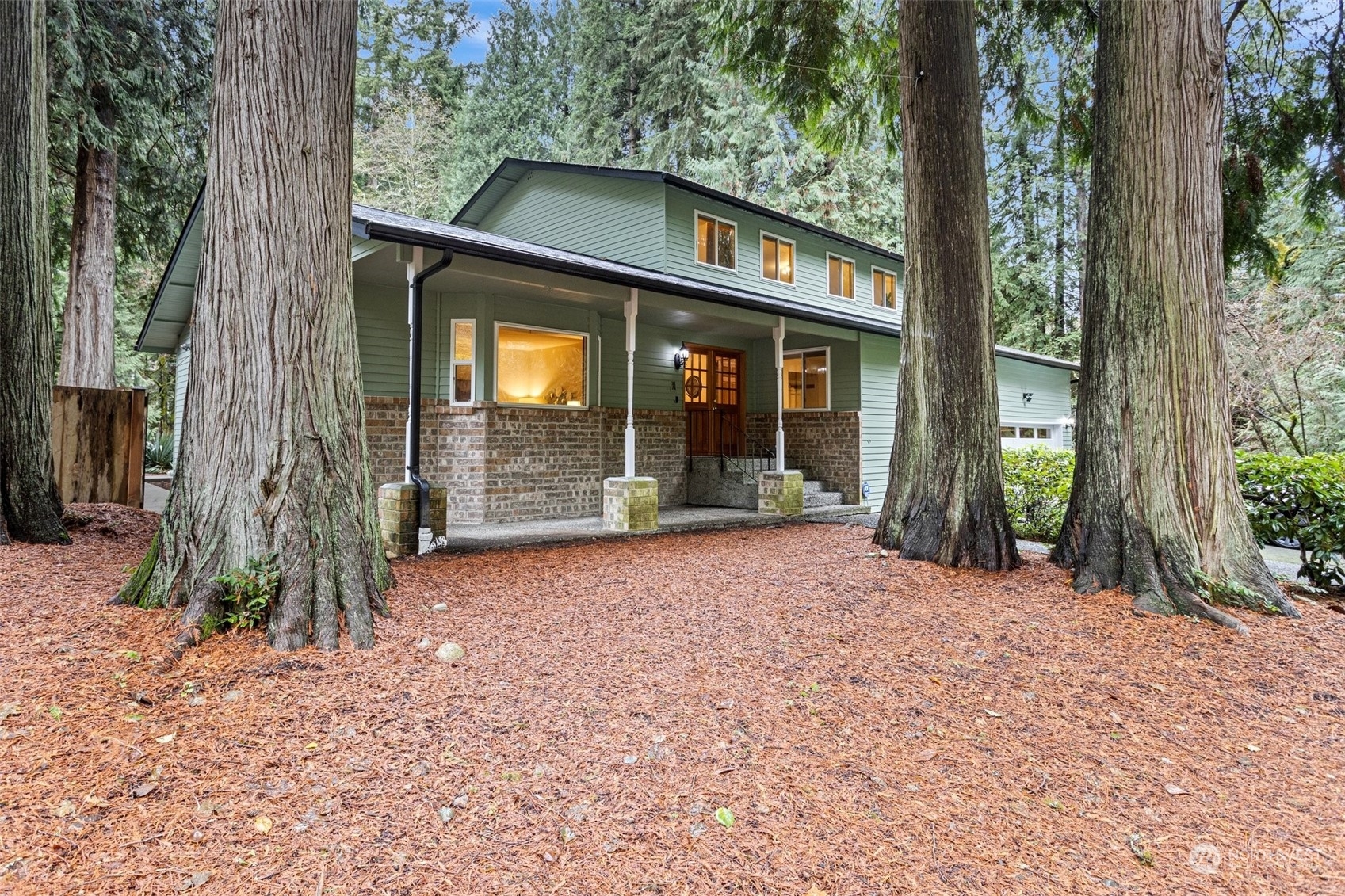 Property Photo:  15124 NE 195th Street  WA 98072 