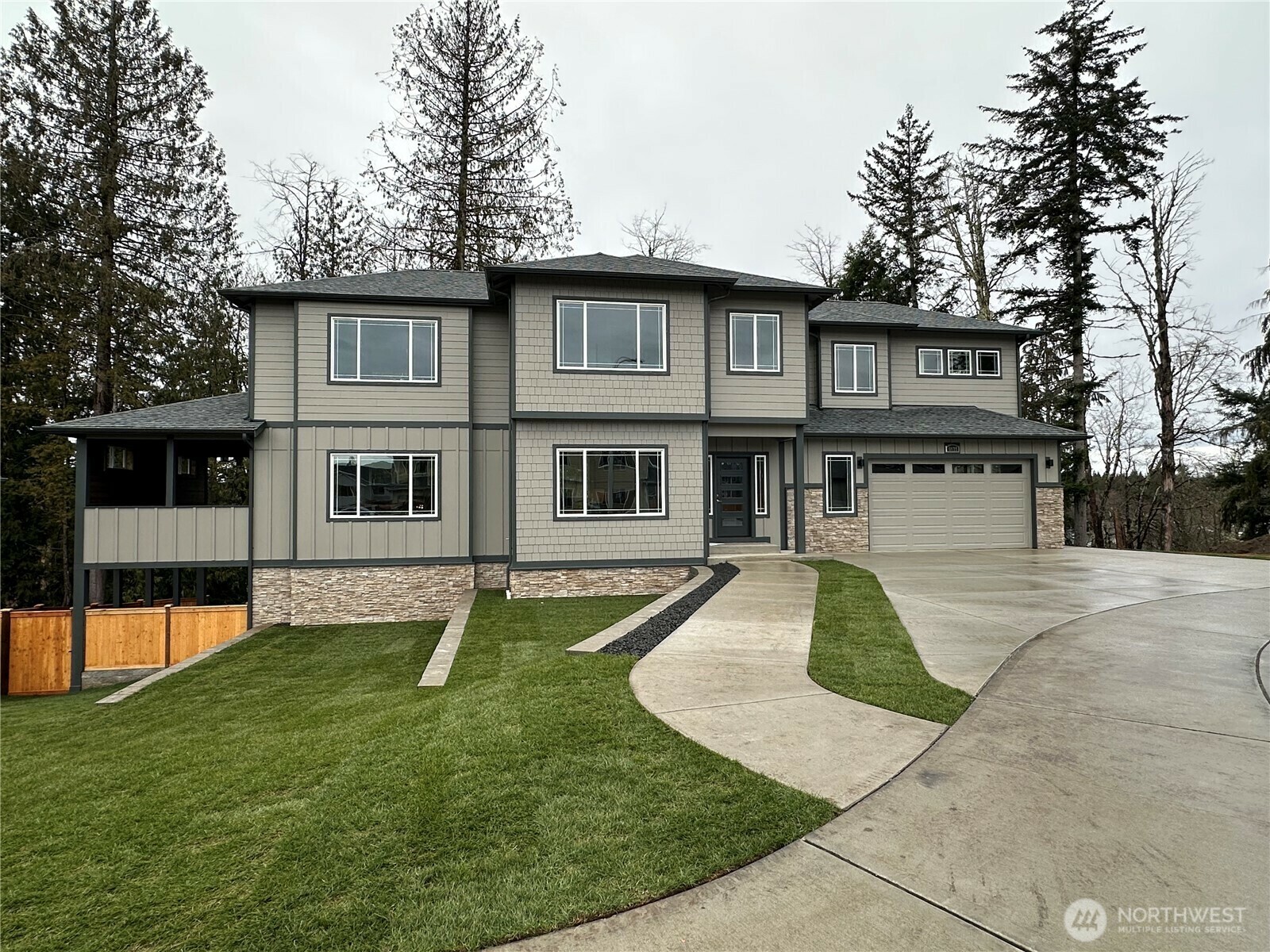 Property Photo: 6635 Kyodi Court SE WA 98501
