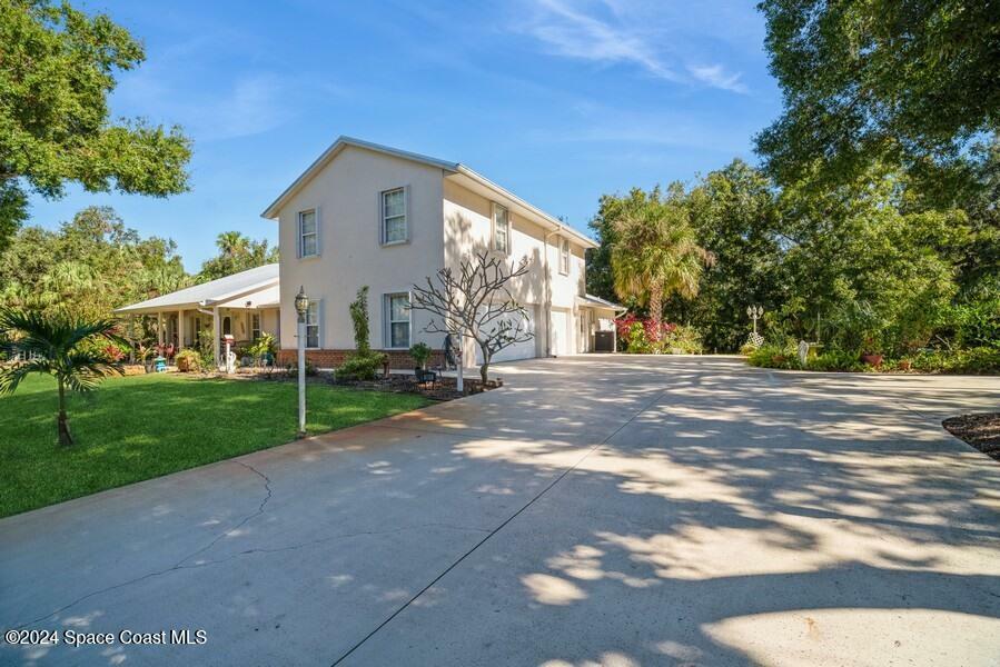 Property Photo:  581 Drexel Avenue NE  FL 32907 