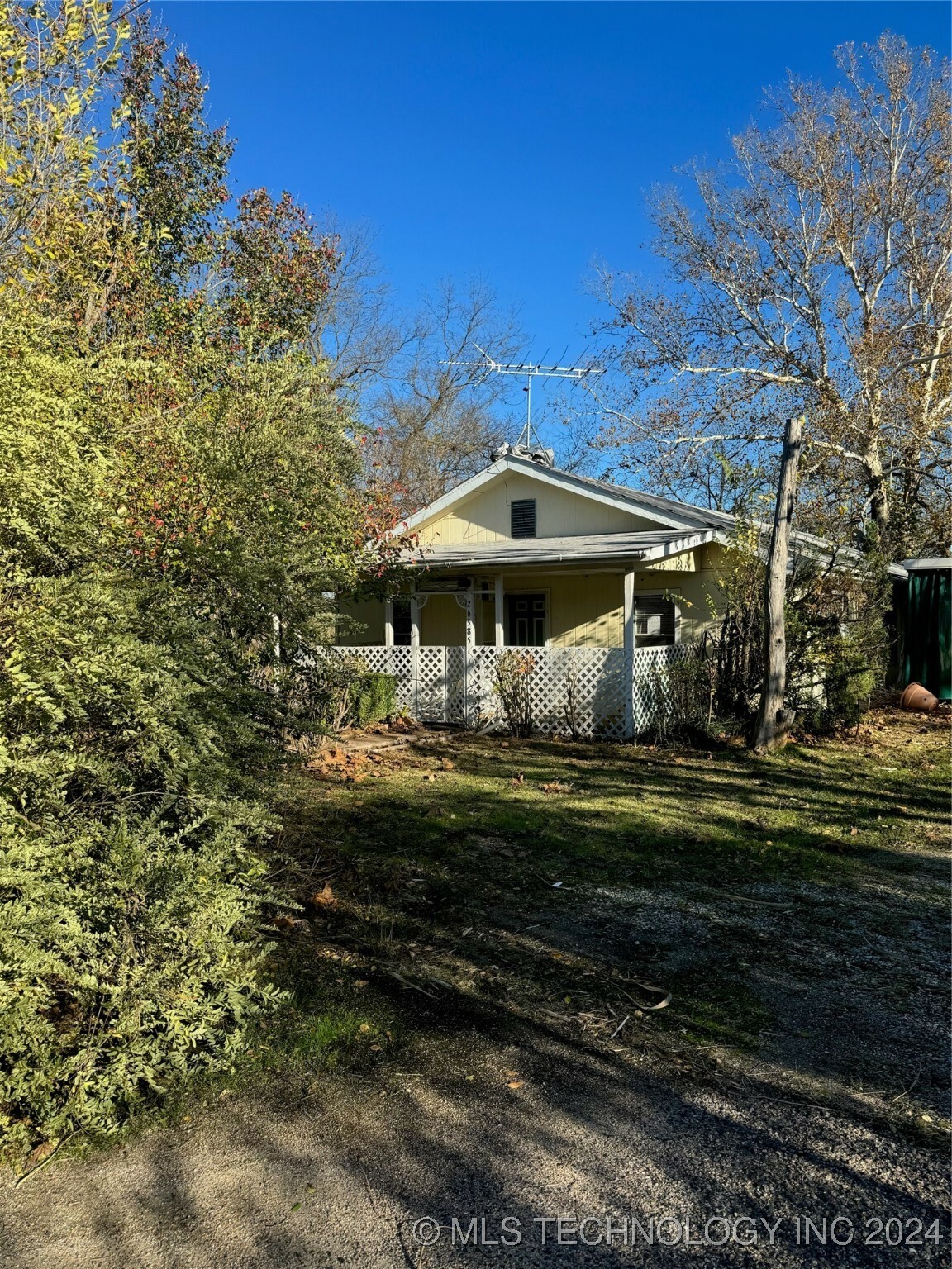 Property Photo: 26385 State Hwy 1 E OK 74825