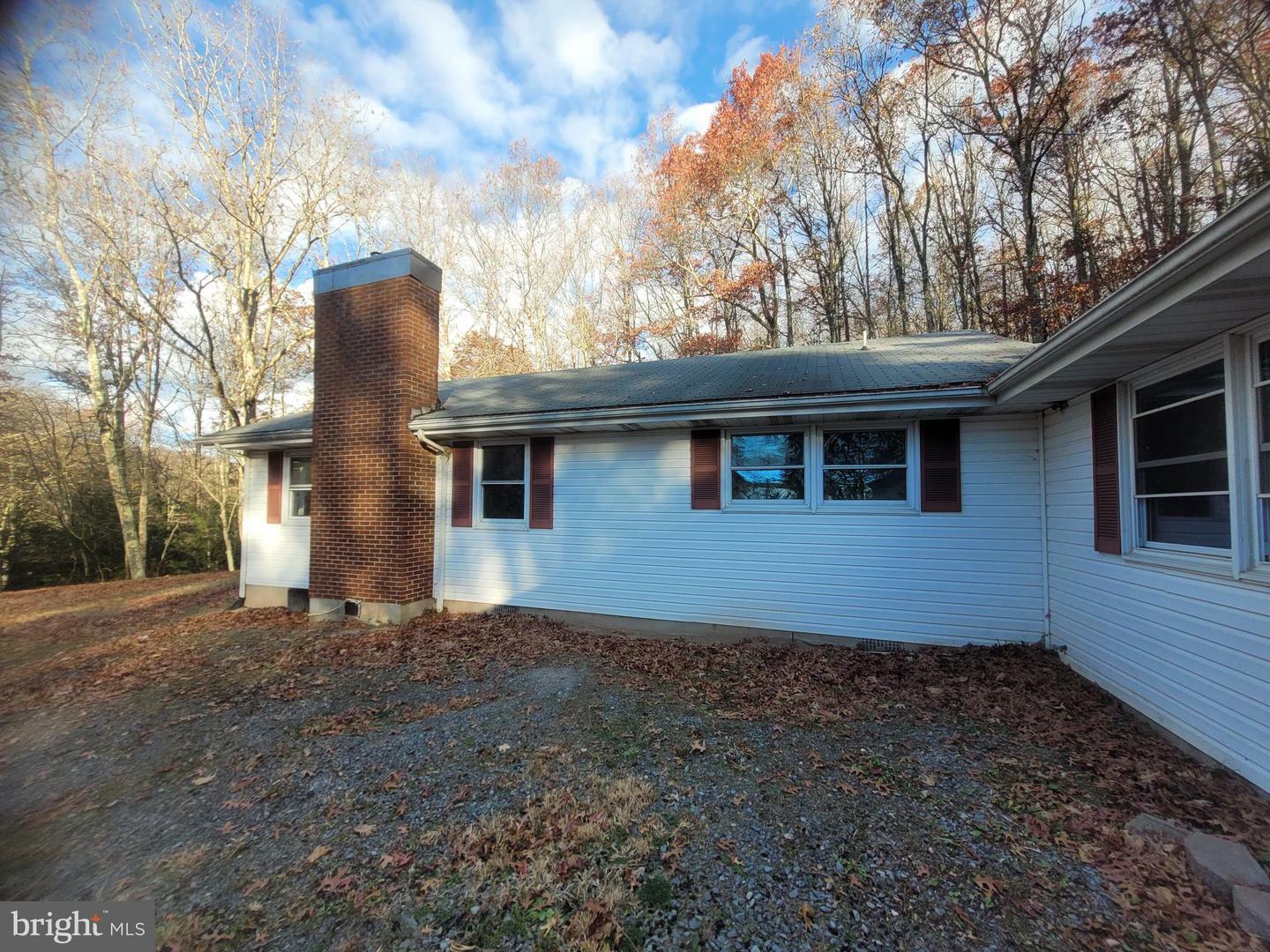 Property Photo:  405 Sunnyside Road  MD 21550 