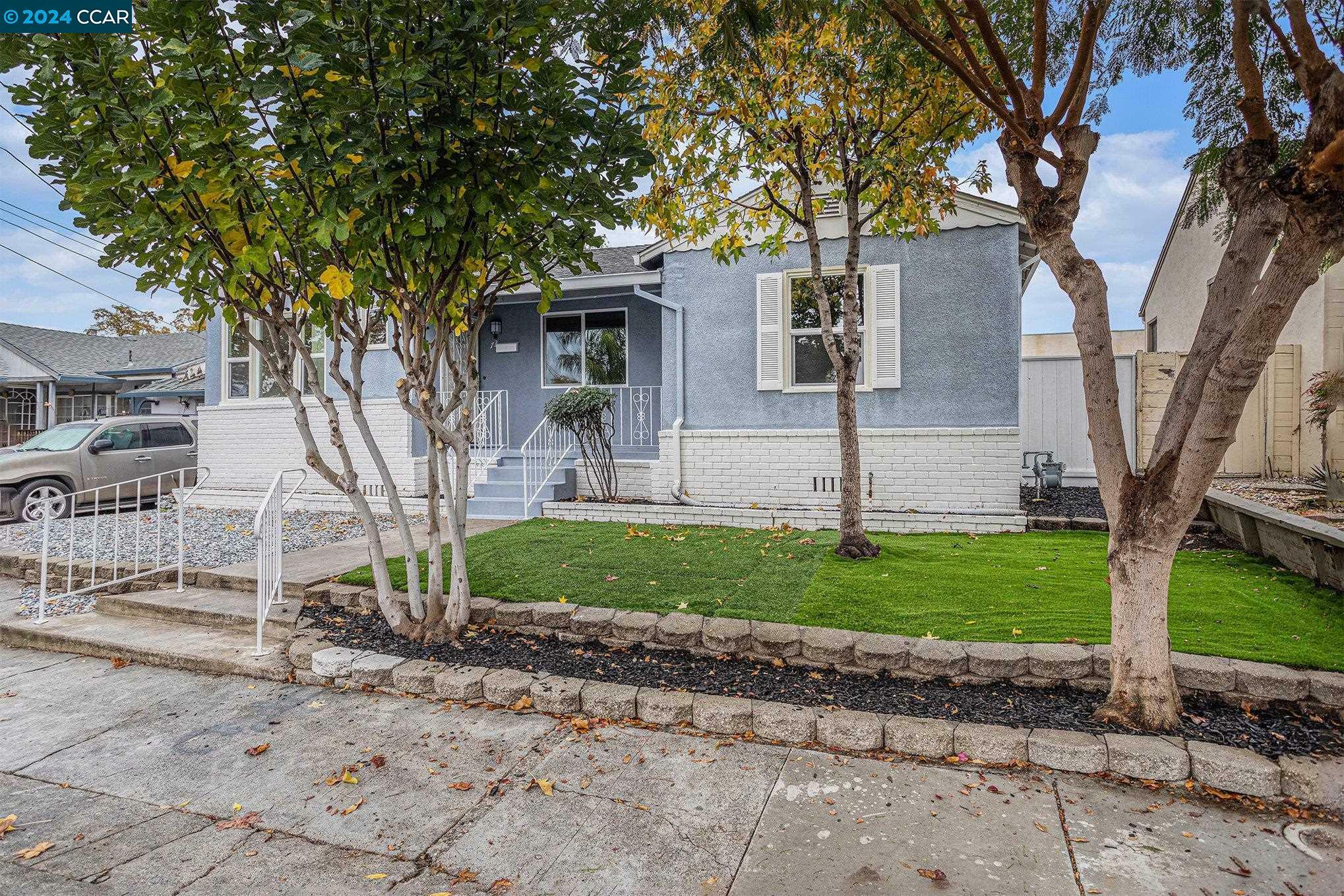 Property Photo:  73 Ramona St  CA 94565 