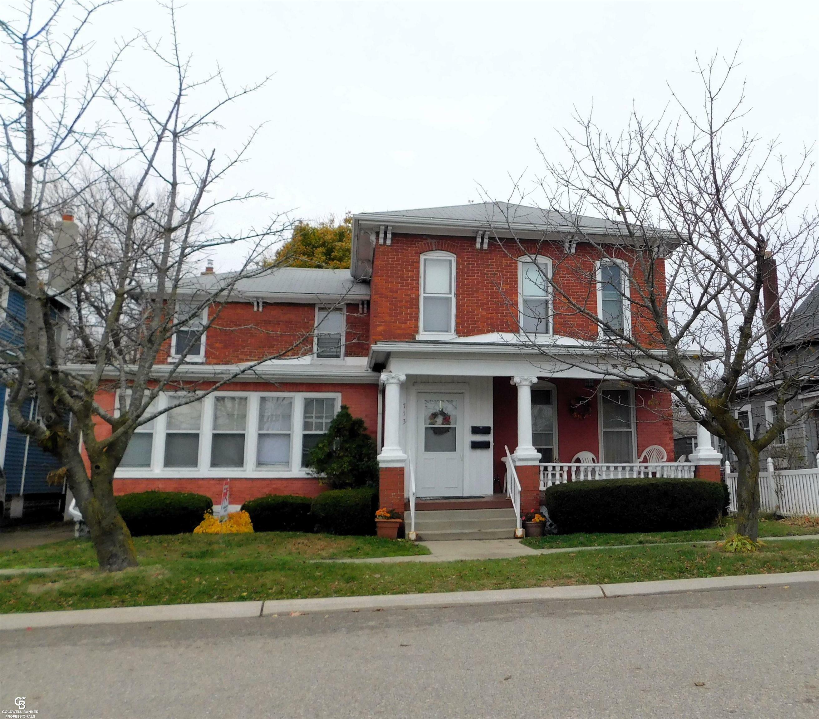 Property Photo:  713 Superior Street  MI 48060 