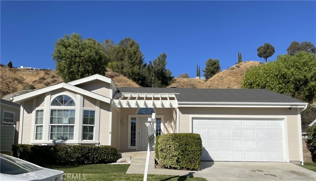 Property Photo: 20197 Canyon View Drive CA 91351