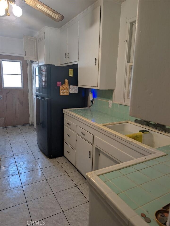 Property Photo: 1619 W 136th Street CA 90222