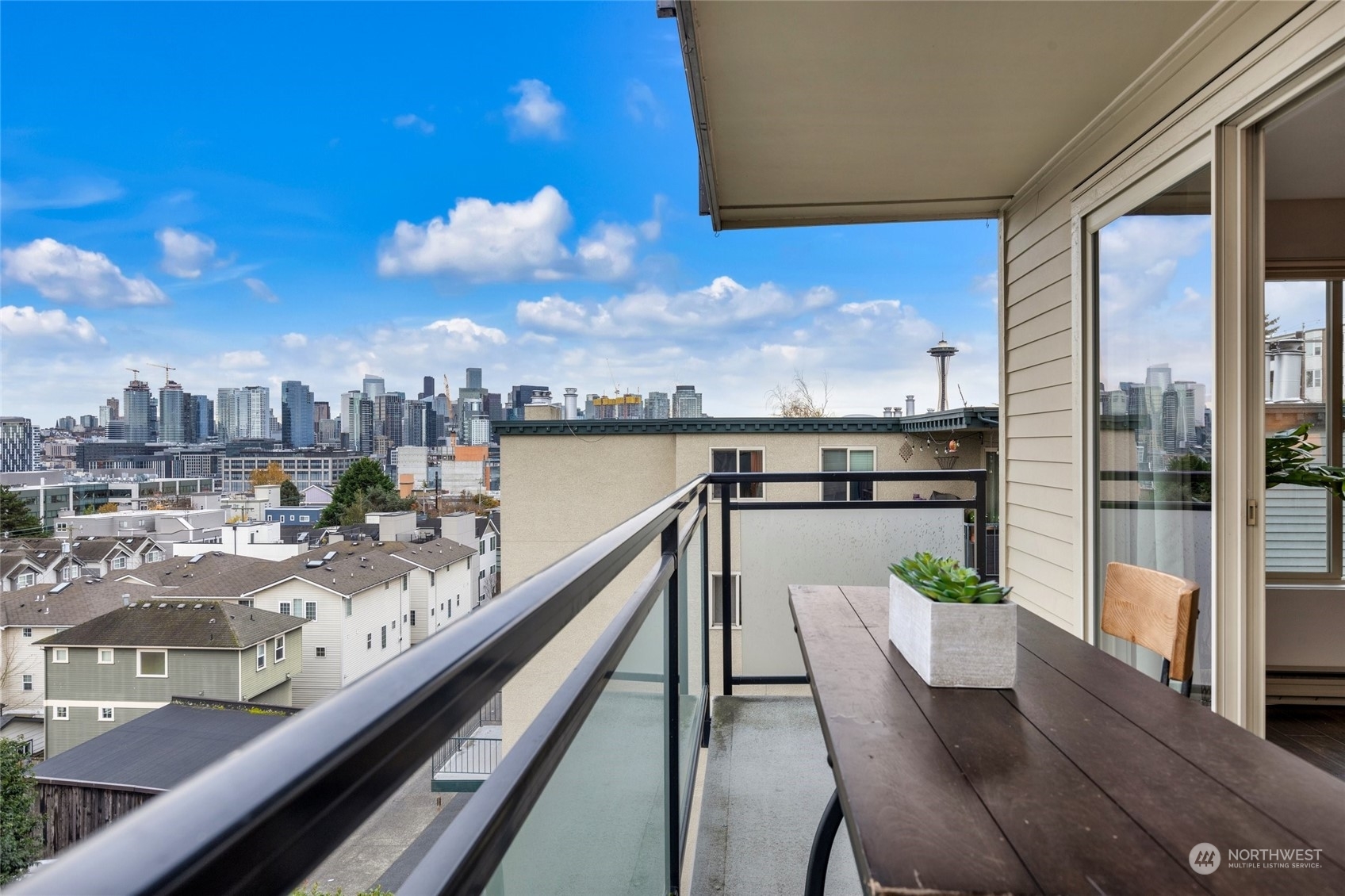 1250  Taylor Avenue N 205  Seattle WA 98109 photo