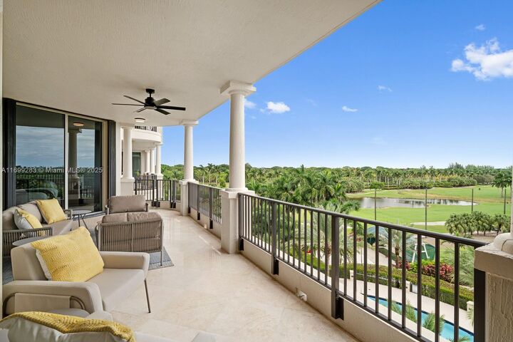 Property Photo:  13621 Deering Bay Dr 503  FL 33158 