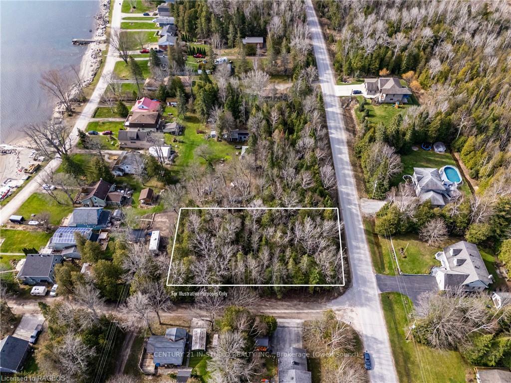 Property Photo:  106 Washington Ave  ON N4K 5N4 