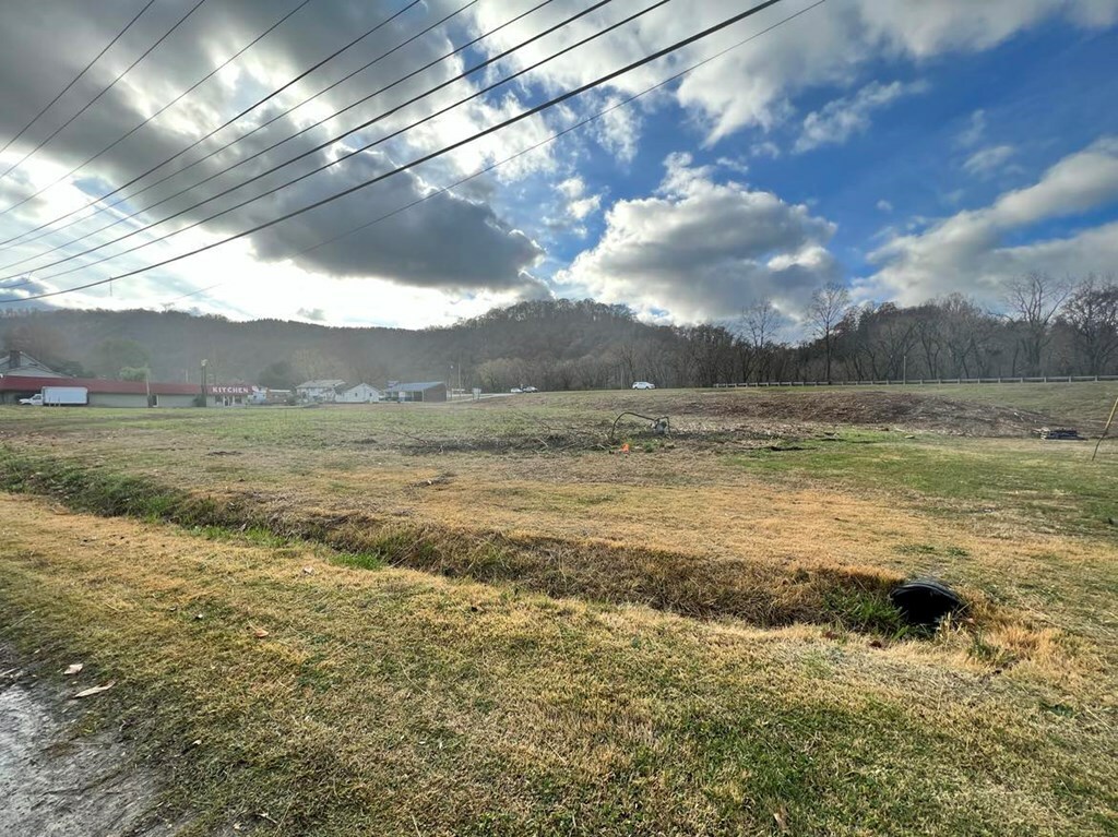 Property Photo:  100 Old Mare Creek Road  KY 41659 