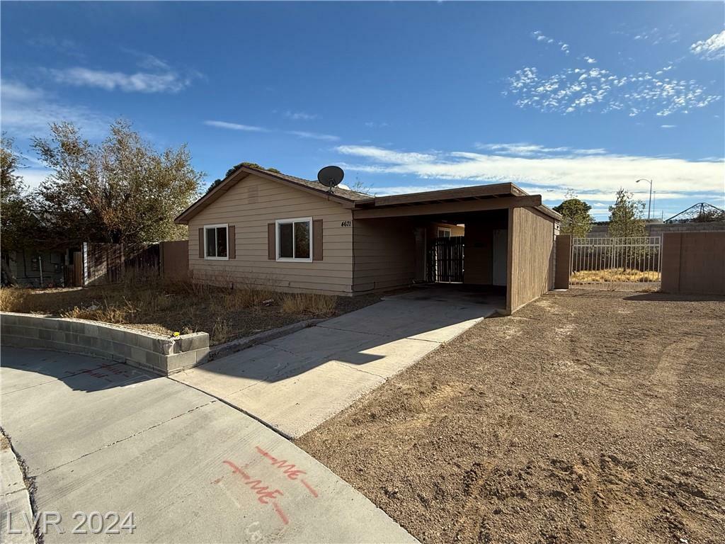 Property Photo:  4671 Petaluma Circle  NV 89120 