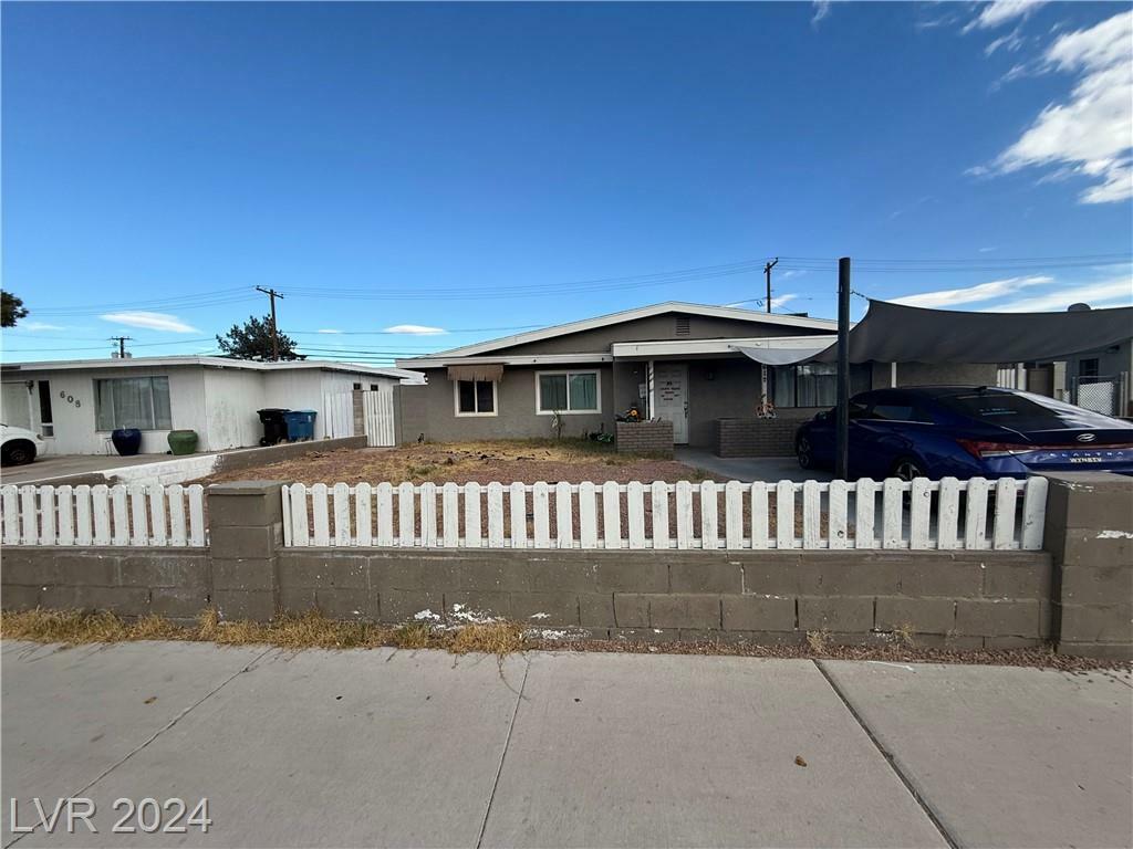 Property Photo:  612 Brush Street  NV 89107 