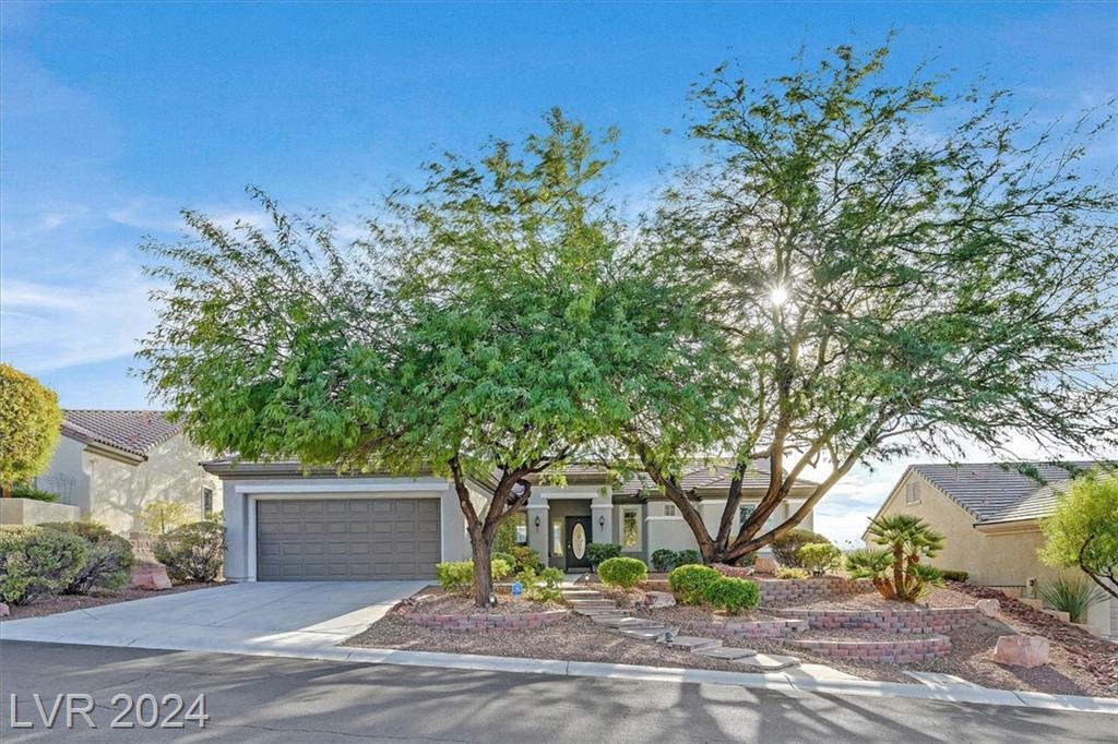 Property Photo:  2779 Foxtail Creek Avenue  NV 89052 