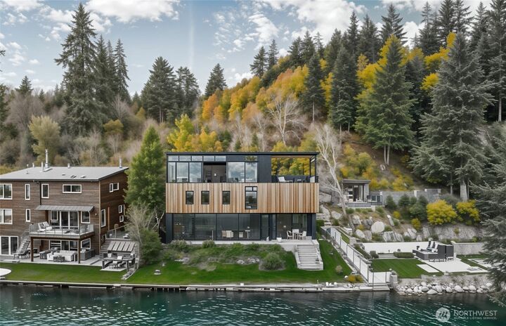 Property Photo: 3356 Point White Drive NE WA 98110