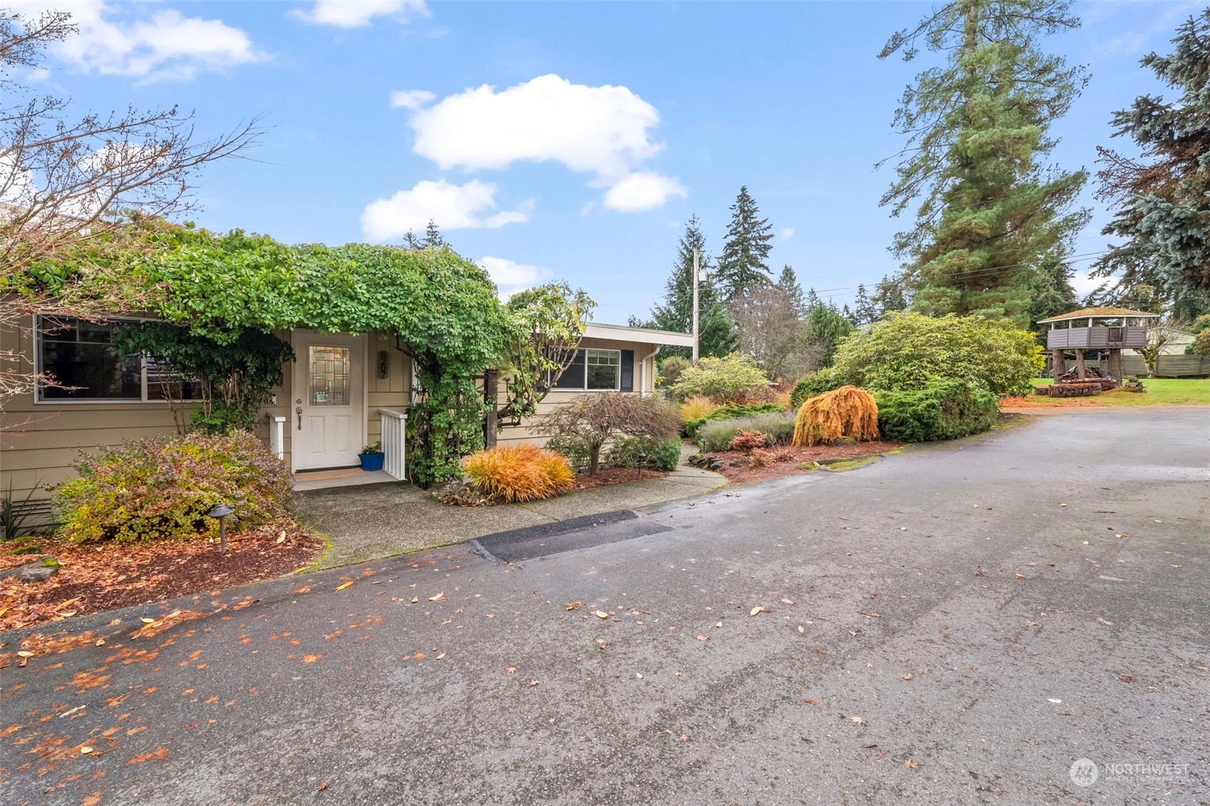 Property Photo:  6207  Soundview Drive  WA 98335 