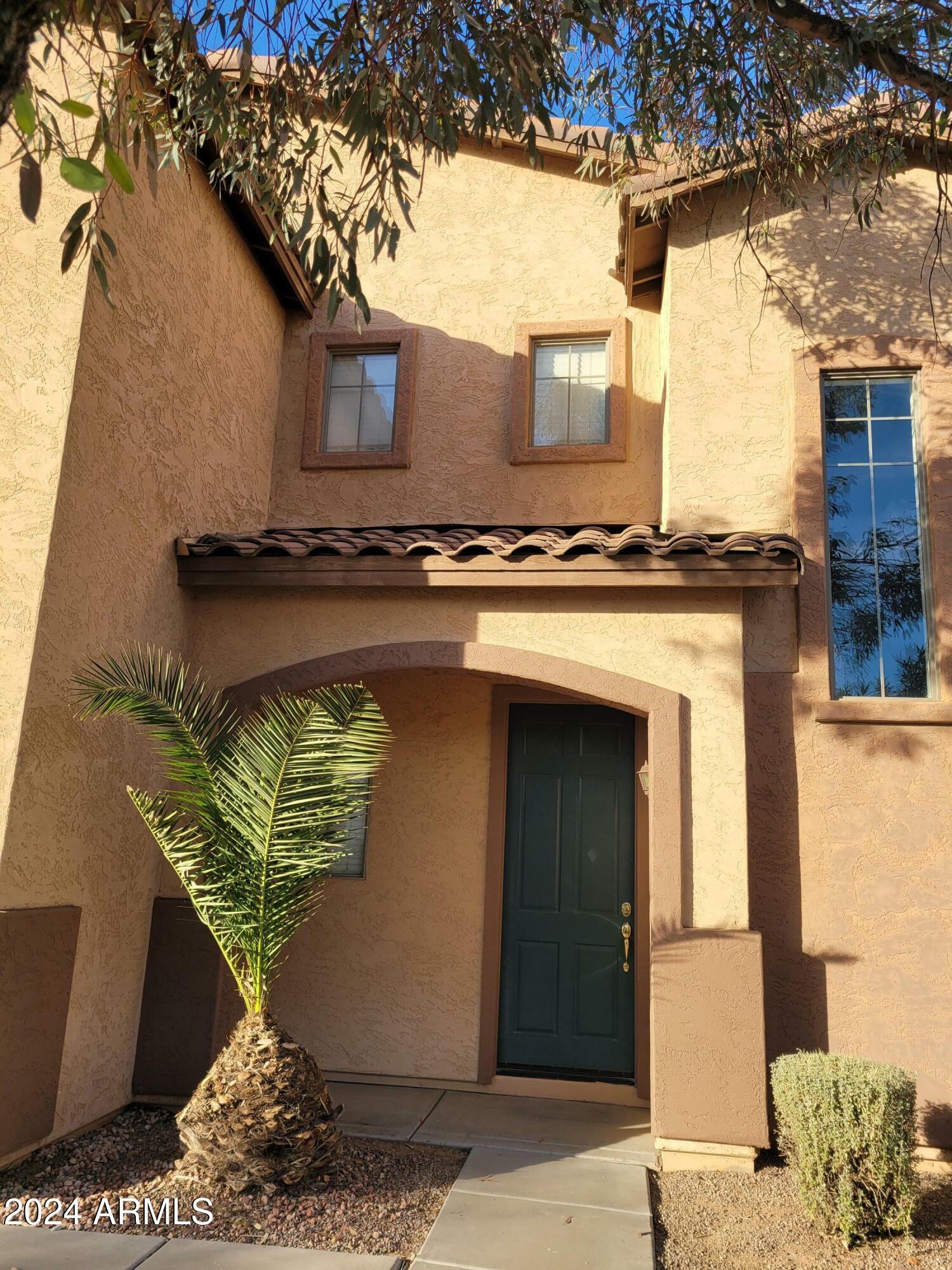 Property Photo:  2518 E Indian Wells Place  AZ 85249 