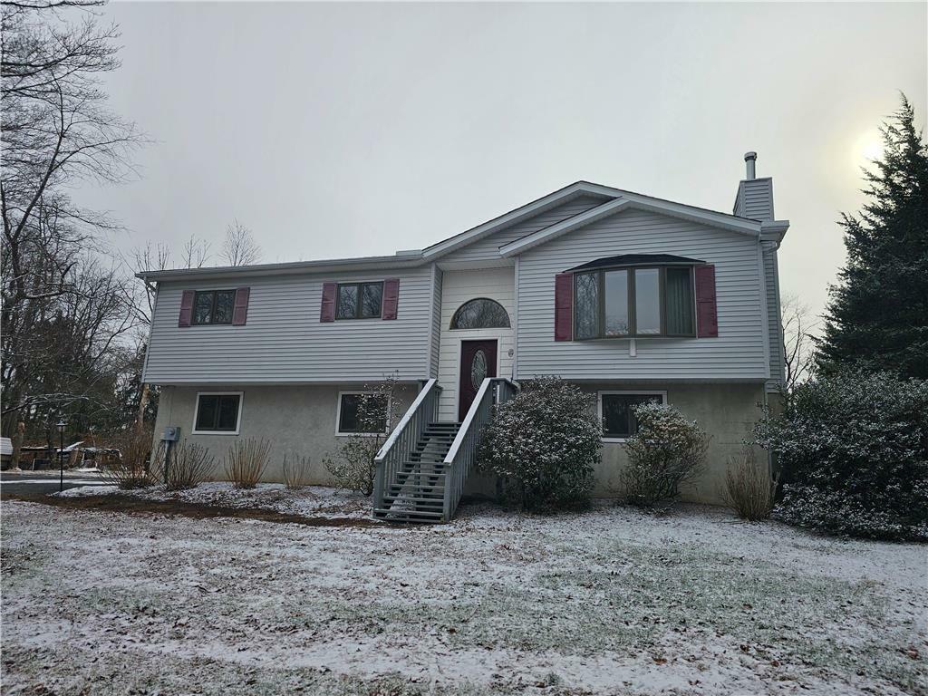 Property Photo:  625 Golden Eagle Drive  PA 18353 