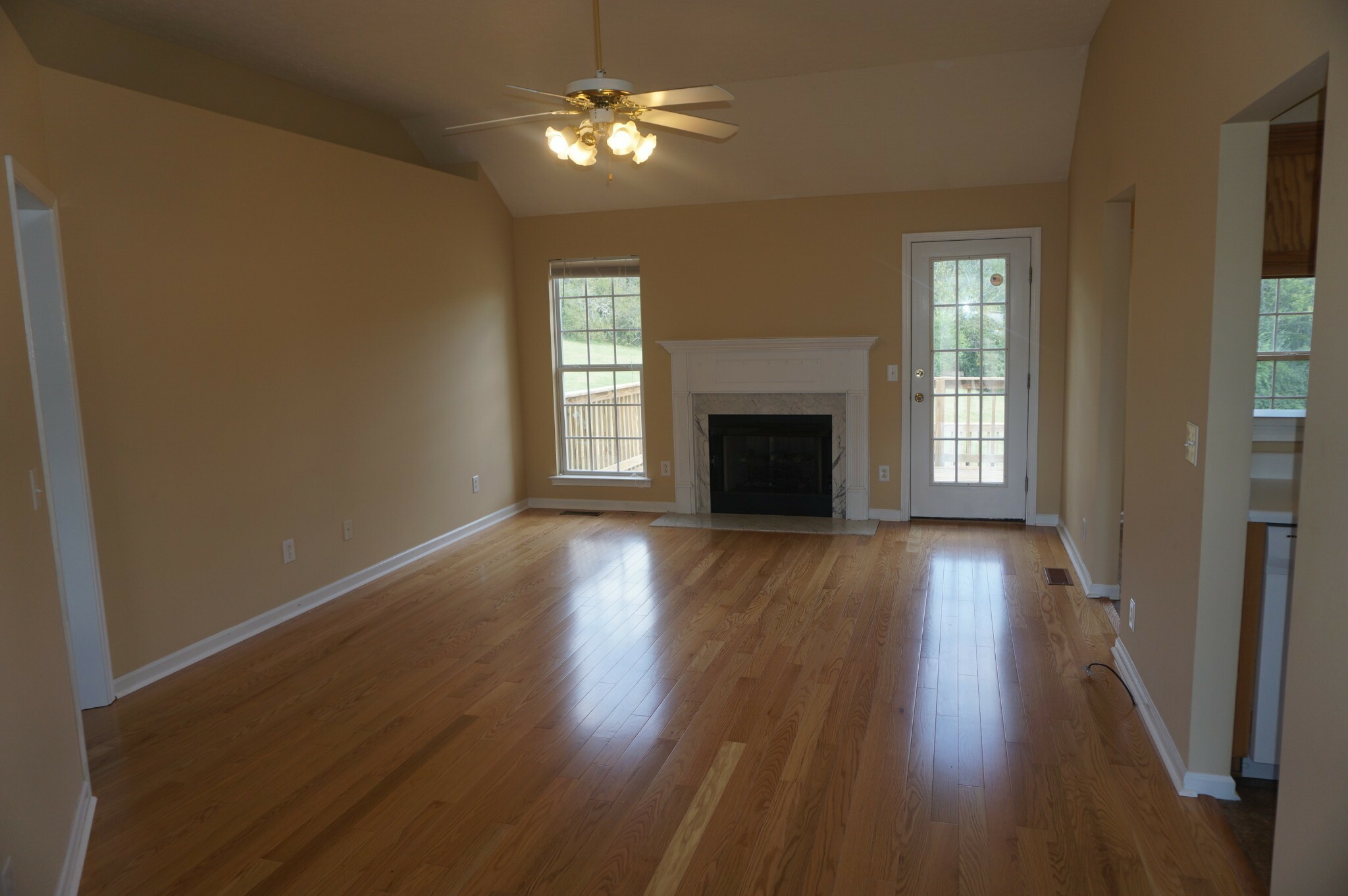 Property Photo:  286 Iris Drive  TN 37075 