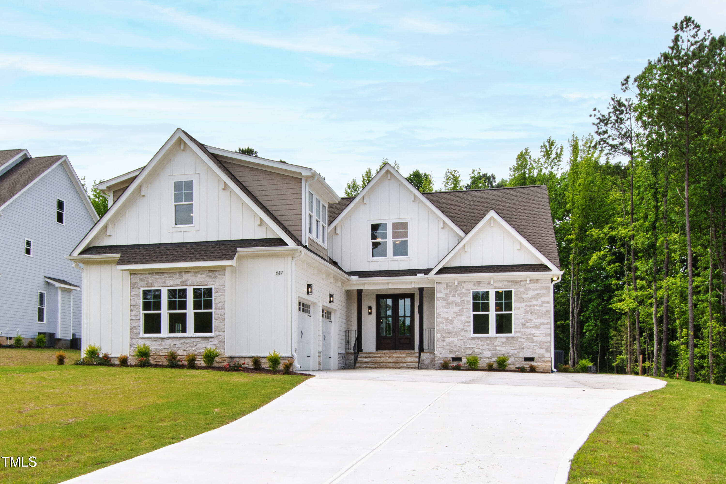Property Photo: 617 Darian Woods Drive NC 27540