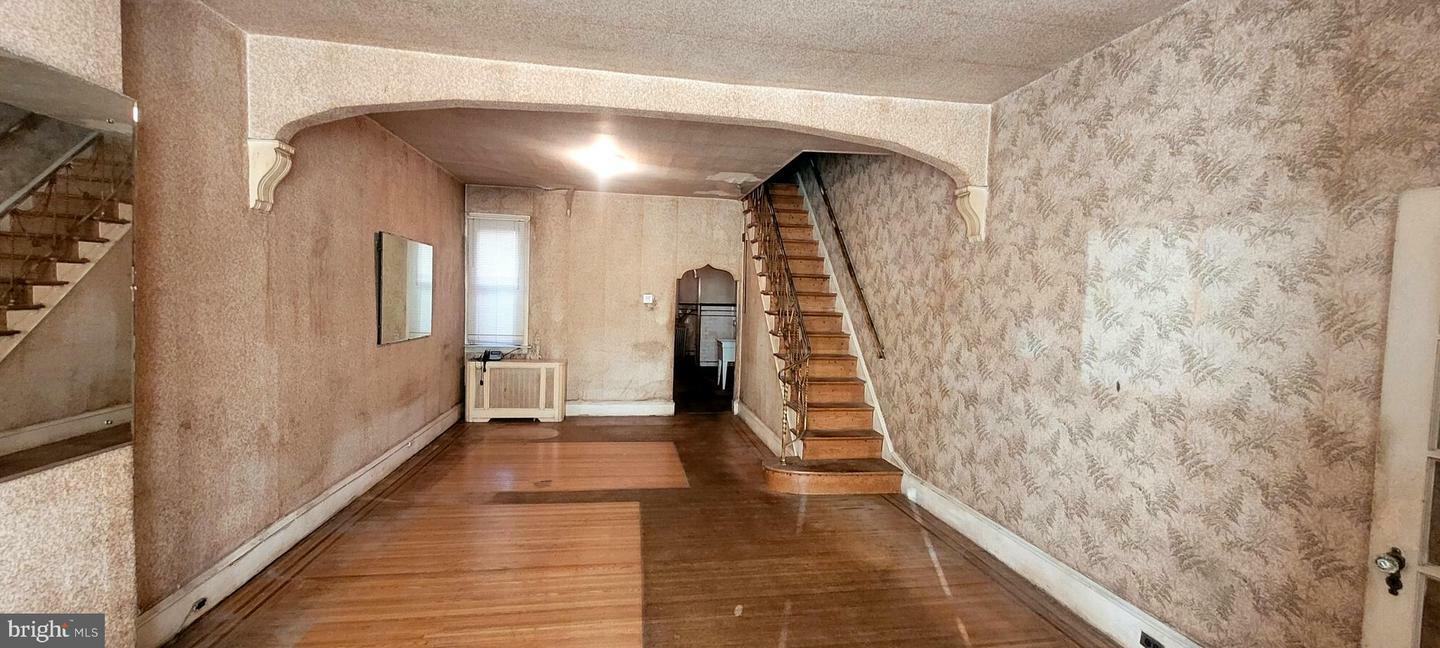 Property Photo:  1821 Mifflin Street  PA 19145 