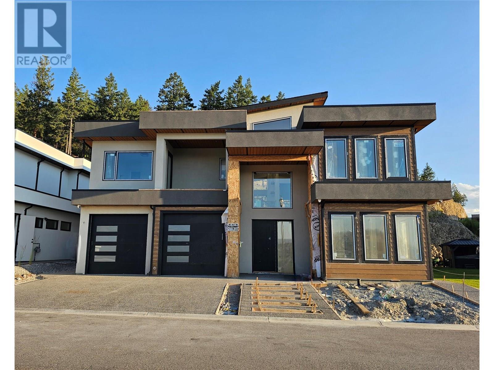 Property Photo: 2095 Cortina Drive BC V1P 1V1