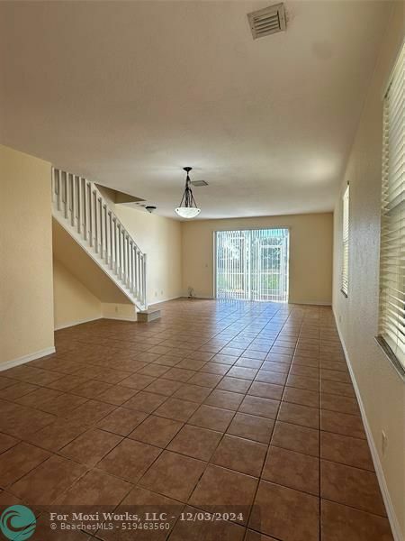 Property Photo:  2331 Pasadena Way  FL 33327 