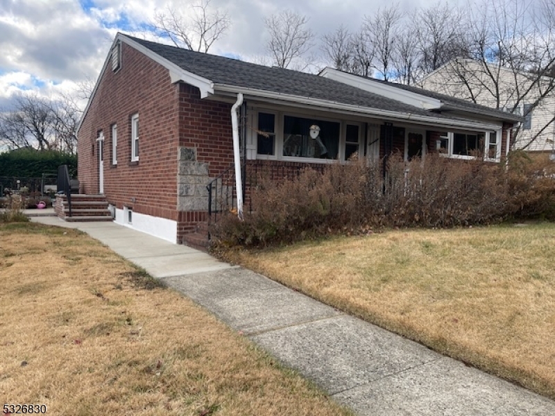 Property Photo: 17 Glen Terrace NJ 07512