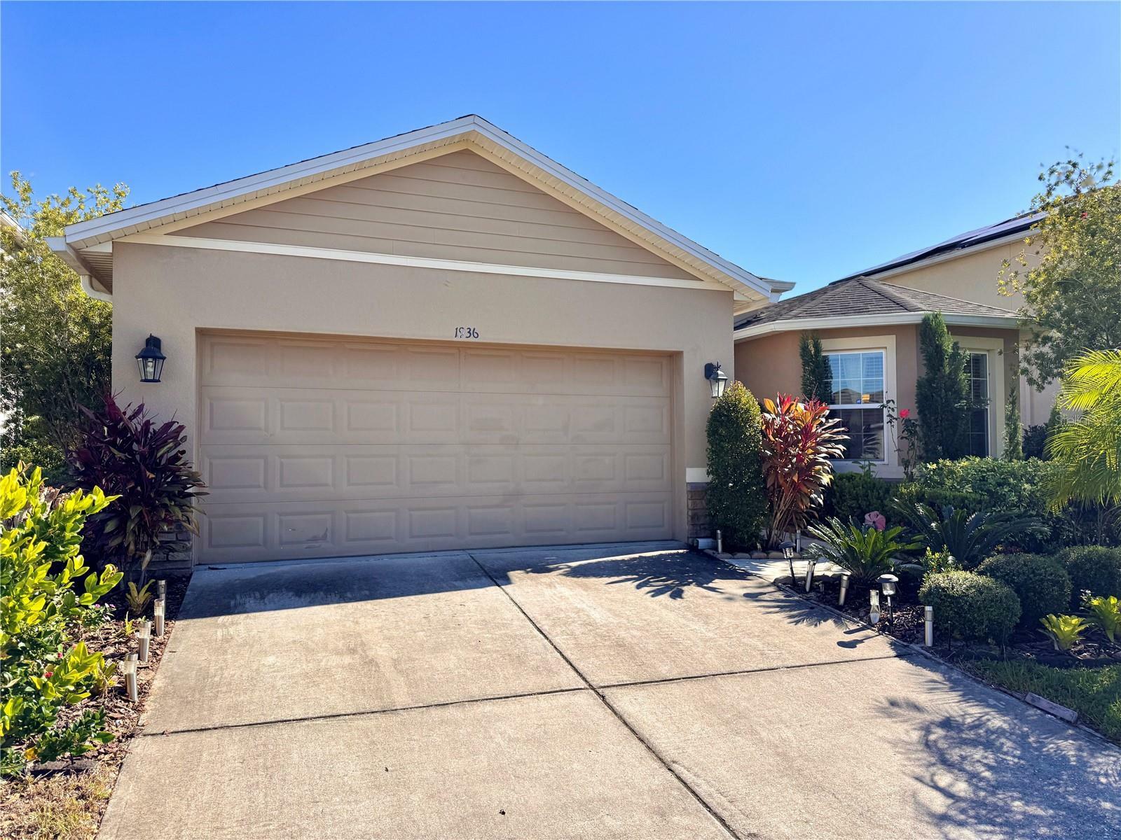 Property Photo:  1936 Marabou Drive  FL 33896 