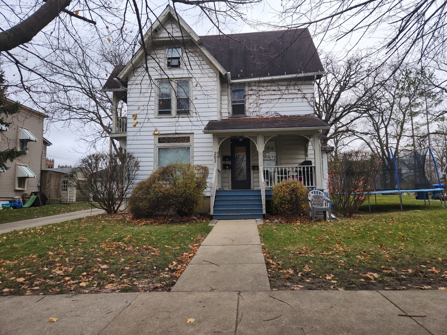 Property Photo:  202 Fisk Avenue  IL 60115 