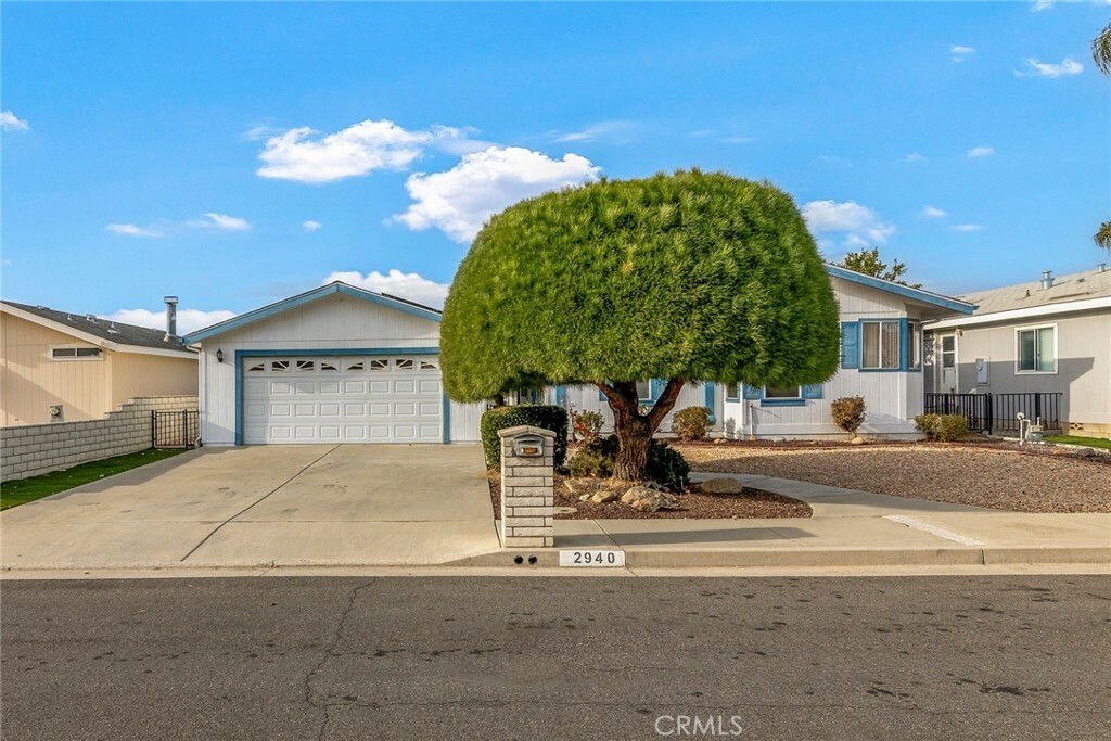 Property Photo:  2940 Peach Tree Street  CA 92545 