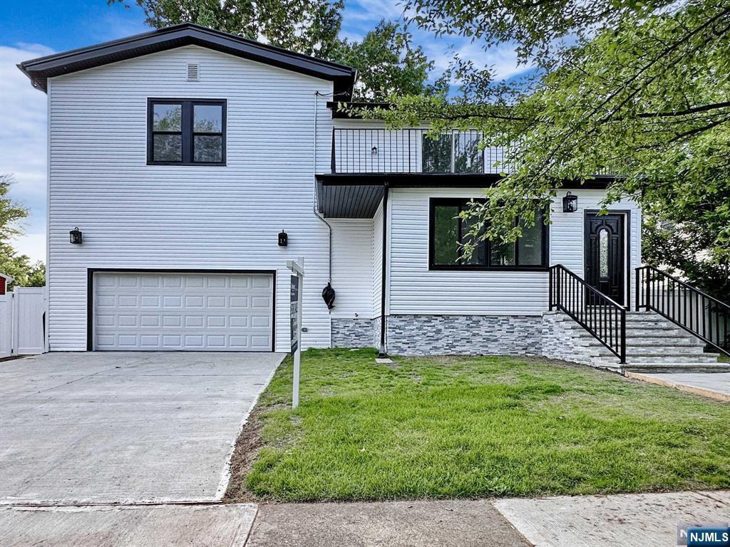 Property Photo: 558 Grant Terrace NJ 07666