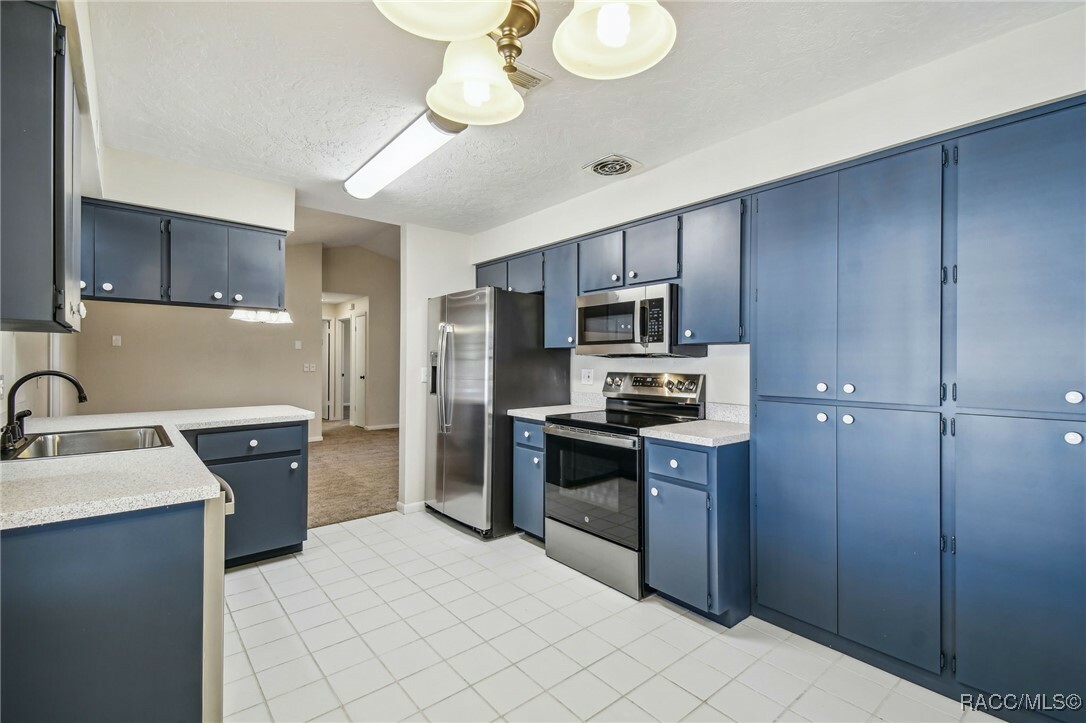 Property Photo:  204 S Desoto Street  FL 34465 