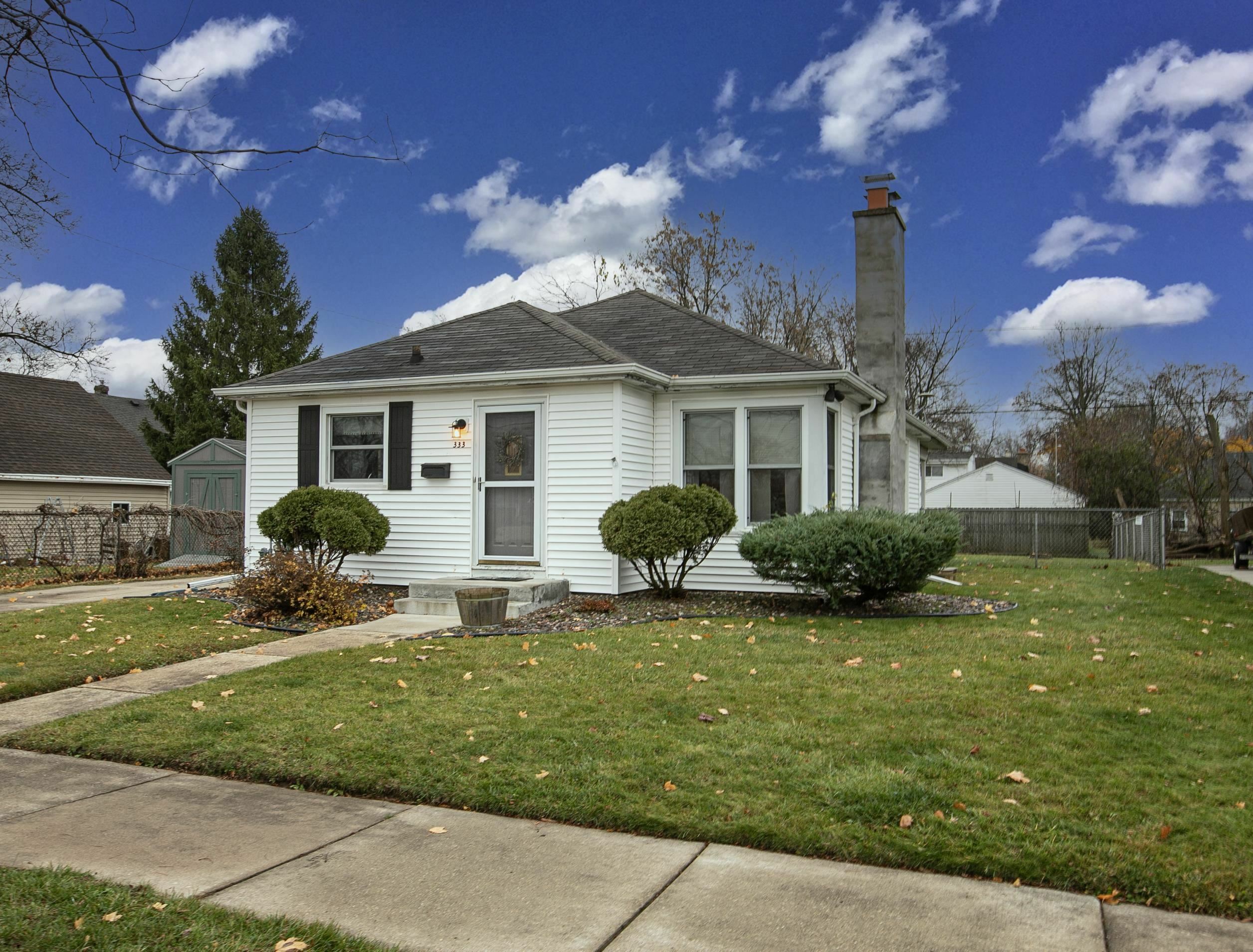 Property Photo:  333 E Marquette Street  WI 54911 