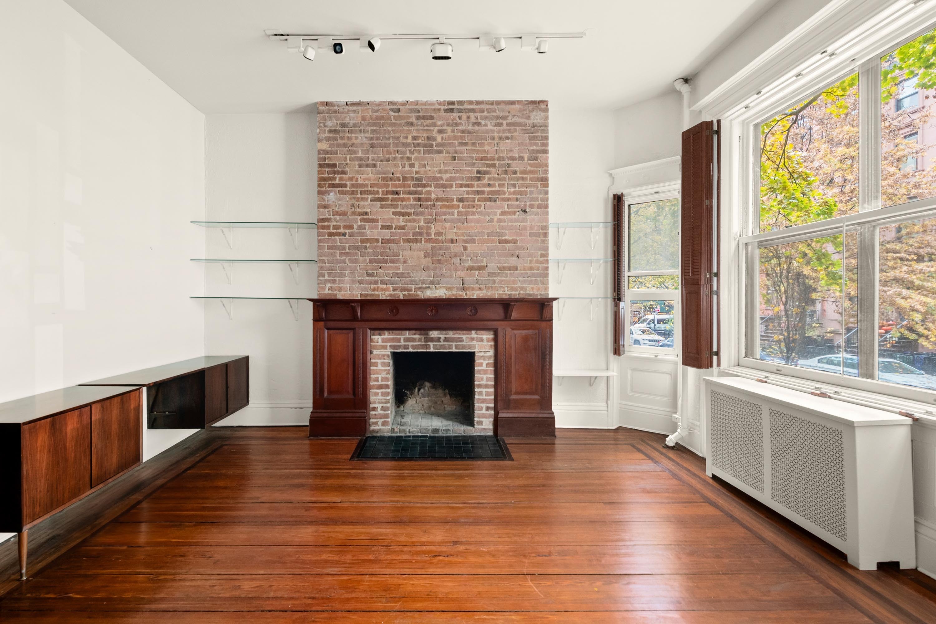 Property Photo:  108 Willow Street  NY 11201 